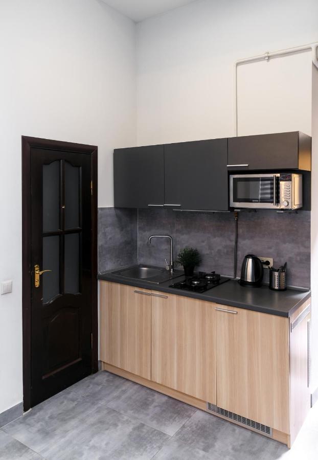 Main Square Apartment Good Stay In The City Center Lviv Extérieur photo