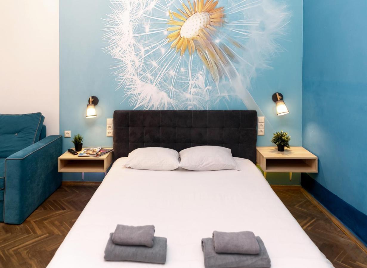 Main Square Apartment Good Stay In The City Center Lviv Extérieur photo