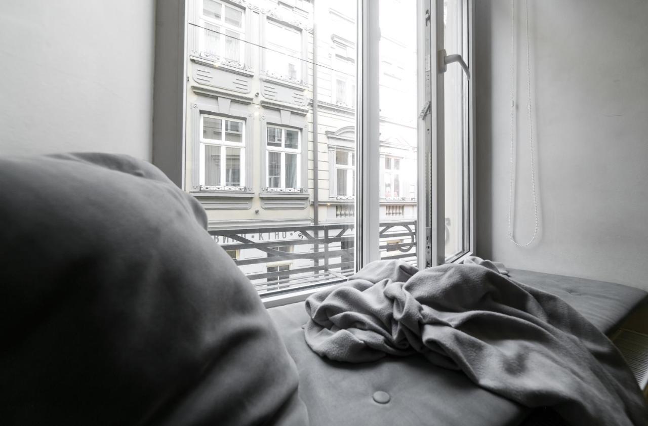 Main Square Apartment Good Stay In The City Center Lviv Extérieur photo