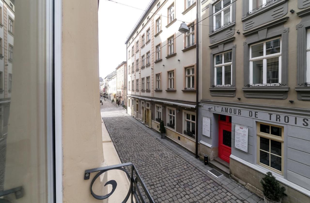 Main Square Apartment Good Stay In The City Center Lviv Extérieur photo