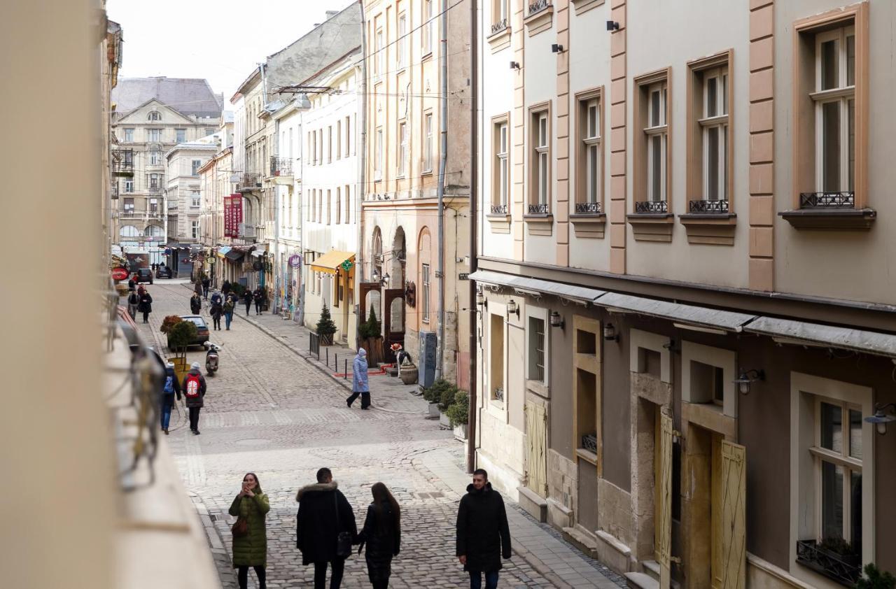 Main Square Apartment Good Stay In The City Center Lviv Extérieur photo